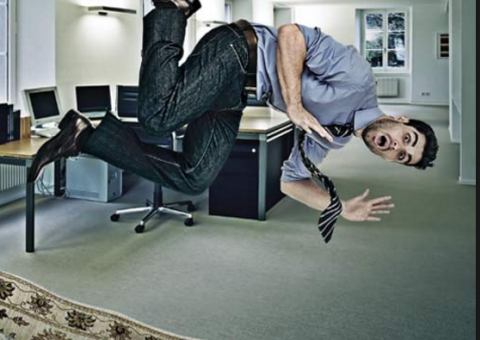 Saiba como driblar puxadas de tapete no trabalho