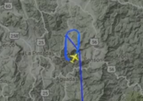 Informações extraoficiais: Avião teve pane elétrica. Veja imagens do radar