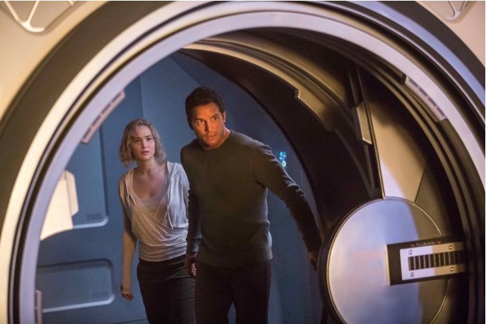 Passageiros: Chris Pratt e Jennifer Lawrence em novo trailer de ficção científica