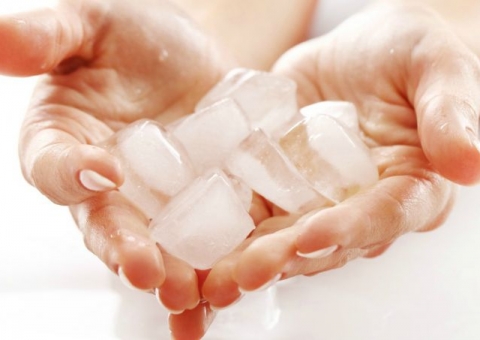 Aprenda um truque super fácil que retarda crescimento dos pelos