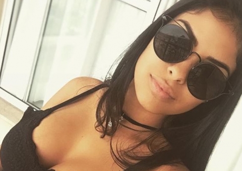 De férias na Colômbia, Munik preocupa fãs com boato de morte