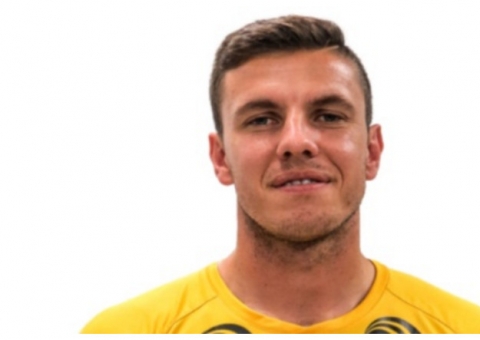 Goleiro escapa da morte por causa do aniversário