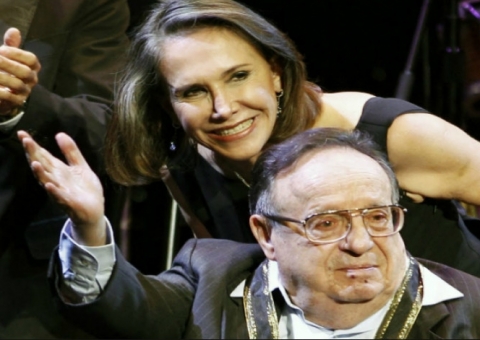 Florinda lembra dois anos da morte de Roberto Bolaños, o Chaves, e agradece fãs