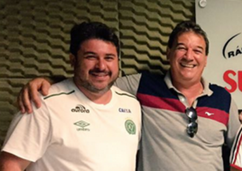 Narrador cedeu lugar no voo a colega que sonhava cobrir final da Chape