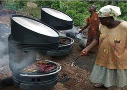 Churrasqueira solar que assa sem carvão ou lenha funciona a qualquer hora do dia