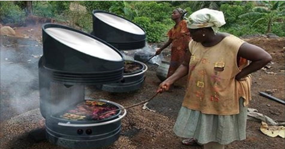Churrasqueira solar que assa sem carvão ou lenha funciona a qualquer hora do dia