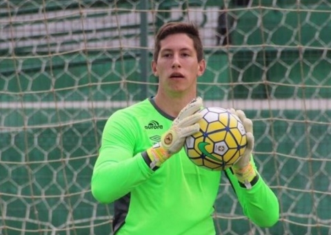 Sobrevivente, Goleiro Follmann do Chapecoense pode ter segunda perna amputada