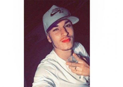 Mister Universo Teen 2015 é preso suspeito de degolar gerente de banco