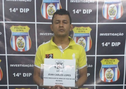 Homem é preso em flagrante por porte ilegal de arma em Manaus