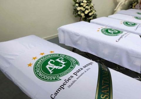 Corpos das vítimas do desastre com a Chapecoense chegam no sábado