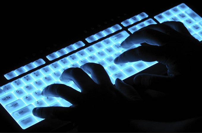 FBI ganha poderes para hackear computadores fora dos EUA