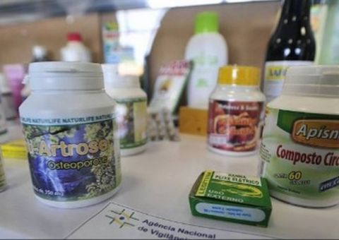 Anvisa proíbe venda de mais de 250 suplementos alimentares no Brasil