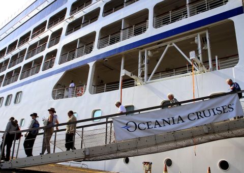 Mais de 700 turistas desembarcam em Manaus neste fim de semana