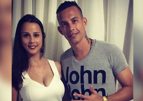 Irmã do goleiro Danilo tatua o irmão nas costas e mostra no Facebook