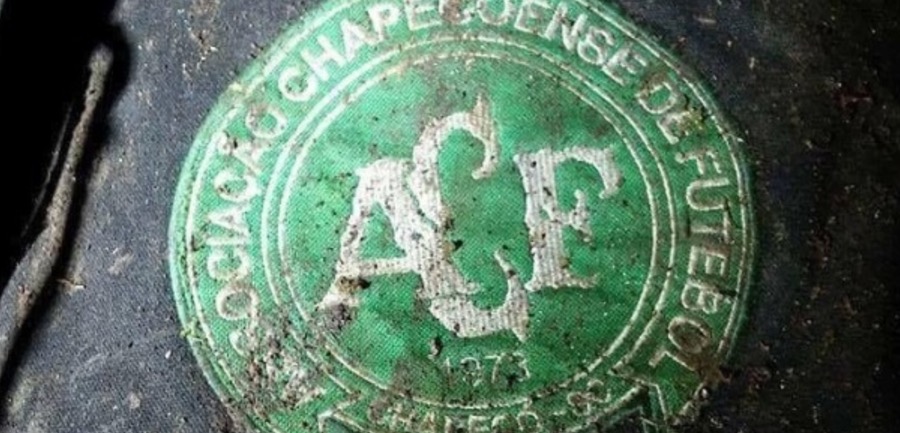Jornalistas e jogadores da chapecoense são sepultados no interior de SP