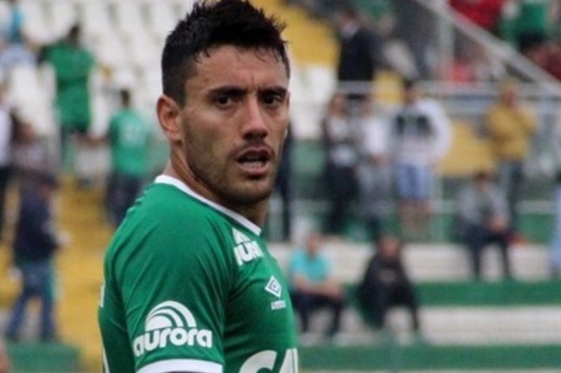  Irmã de Alan Ruschel revela reação de jogador ao saber de acidente de avião 