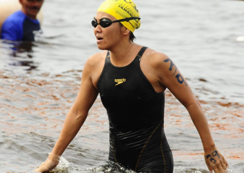 Amazonense conquista primeiro lugar na Travessia Almirante Tamandaré em Manaus