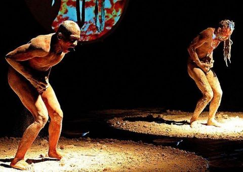 Companhia apresenta espetáculo gratuito em quatro zonas de Manaus