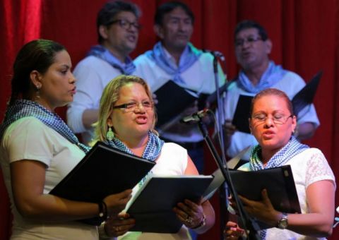 “Melhoridade” encanta com coral, teatro e dança em ‘Auto de Natal’