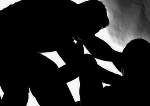 Mãe acusa pai de estuprar filha de 11 anos: "Momento muito difícil”