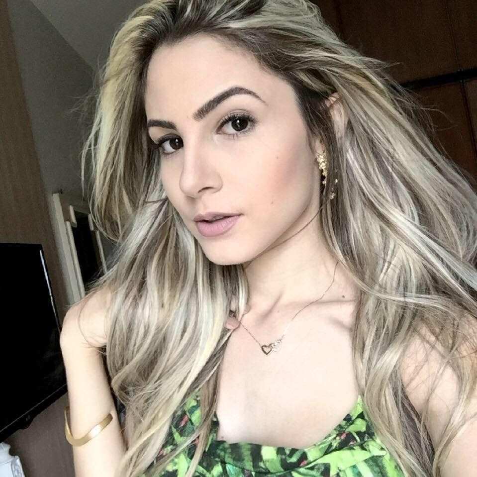 Bandidos invadem casa usando Miss Piauí como refém