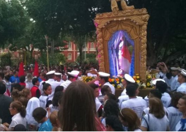 Procissão e missa alteram trânsito no Centro de Manaus neste feriado