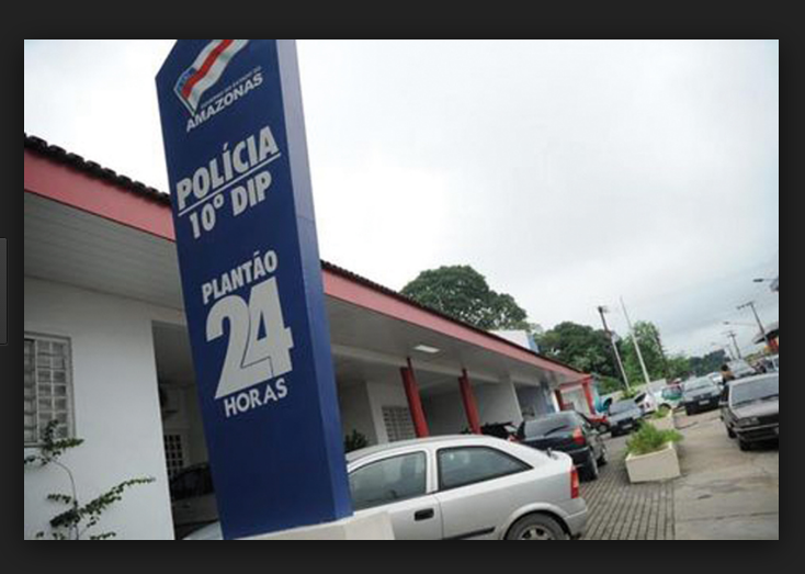 Cinco pessoas são feitas reféns durante assalto a loja em Manaus