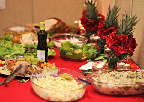 Como manter uma alimentação saudável e resistir às tentações das festas do fim de ano