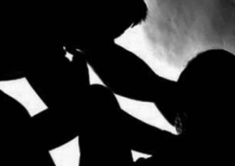 Desesperada, estudante de medicina se joga de prédio para não ser estuprada