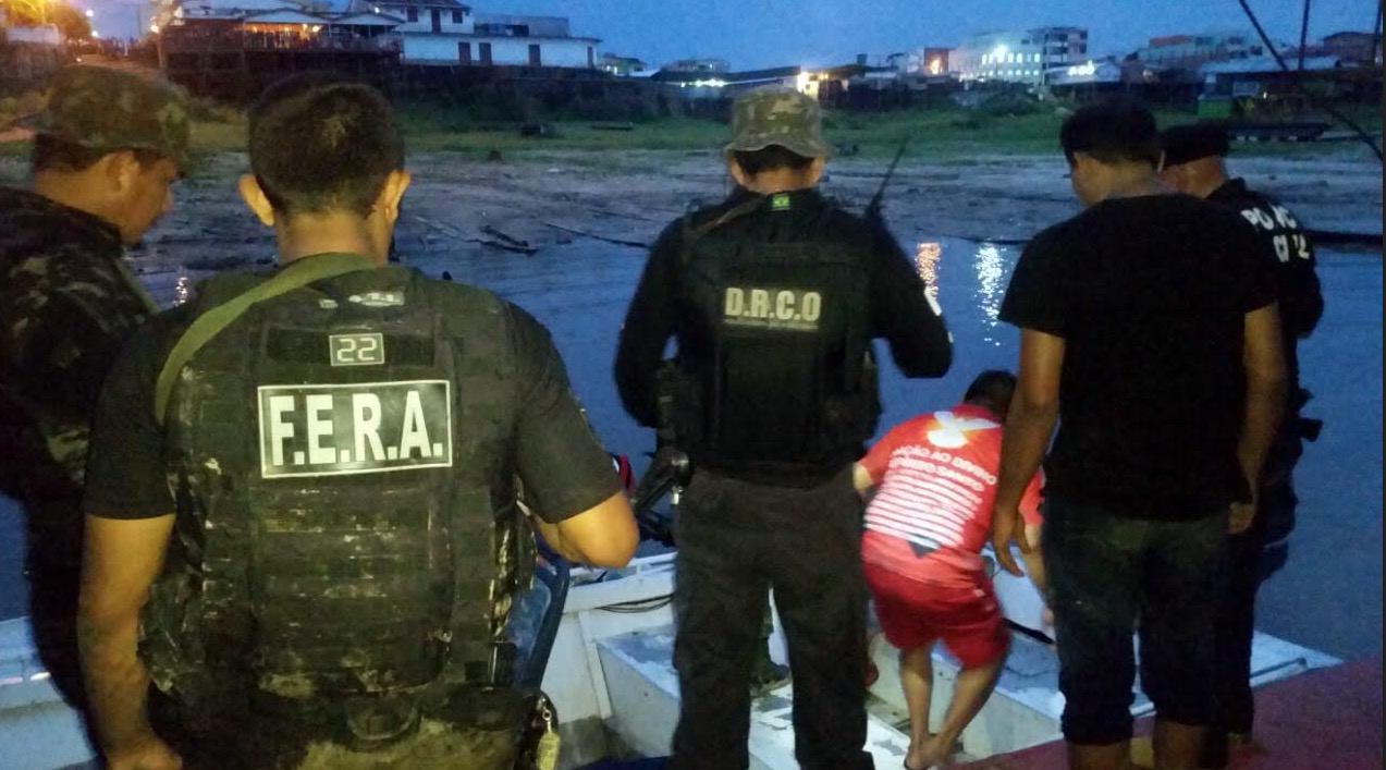 Buscas por delegado desaparecido ganha reforços