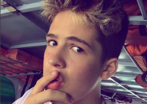 Ex de Larissa Manoela, João Guilherme aproveita passeio em Manaus