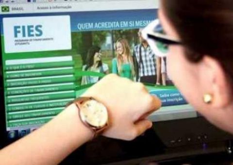MEC estende até 30 de dezembro prazo para renovação de contratos do Fies