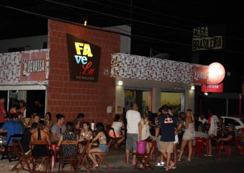 Favela Vieiralves tem 7 atrações para agitar as noites manauaras 