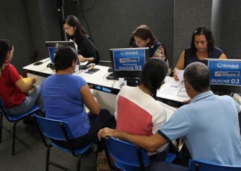 Bolsa Universidade recebe documentos da segunda chamada e remanejamento 