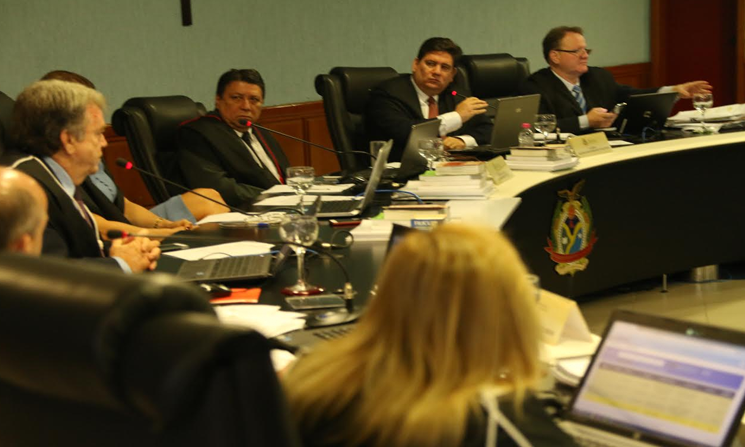 Ex-prefeito de Urucurituba é condenado a pagar mais de R$ 4 milhões aos cofres públicos