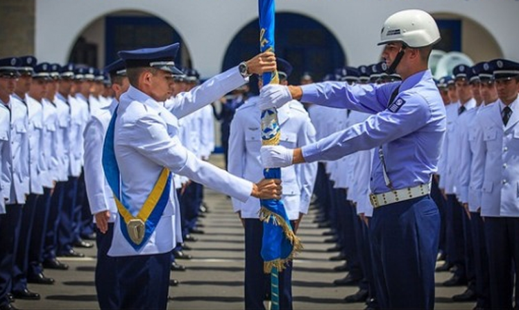 FAB lança concurso com remuneração de R$ 3 mil em Manaus