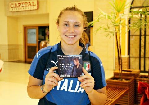 Seleção Italiana se aquece para jogo ao som de sertanejo amazonense