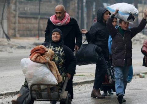 Famílias pedem autorização para matar filhas e evitar estupro em Aleppo