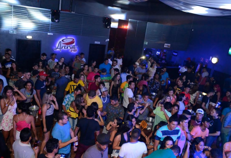 Sexta é dia de forró e funk no Arena Pub