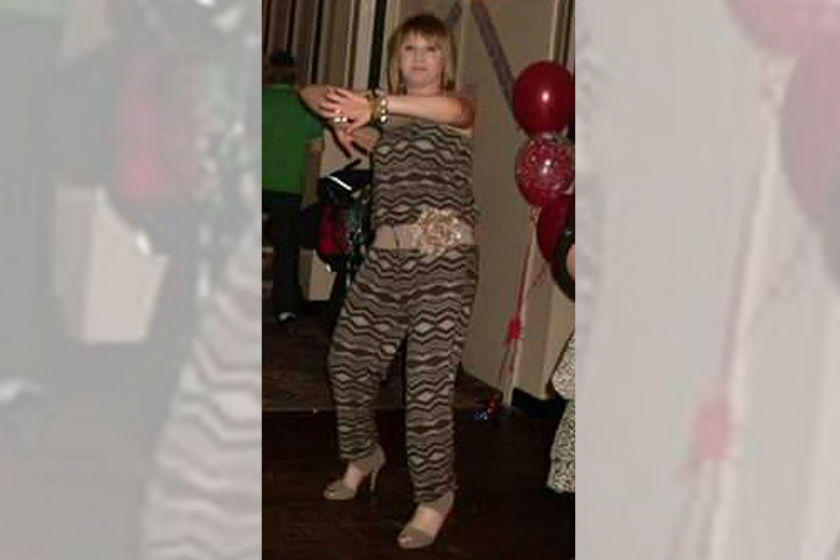 Mulher tem perna amputada após usar salto de 12cm  