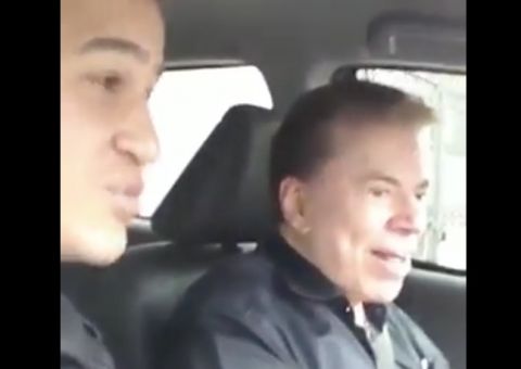 Silvio Santos dá carona para fã e bomba na internet