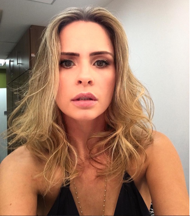 Ex-BBB Ana Paula volta a atacar Tiago Leifert