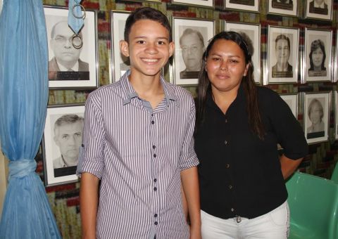 Estudantes de Parintins conquistam medalha de ouro na Olimpíada de Língua Portuguesa 