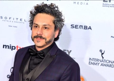 Alexandre Nero comemora 1 ano do filho com meme fofinho