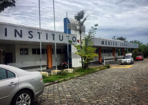 Homem é assassinado com 5 tiros em Manaus