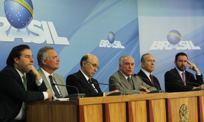 Pacote do governo prevê melhor remuneração do FGTS e mudanças no cartão de crédito