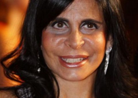 Gretchen comemora vitória na justiça e youtuber rebate