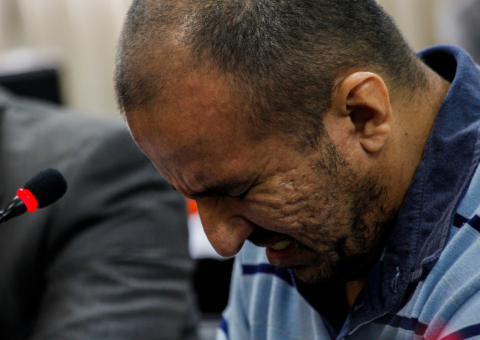 Ex-prefeito de Iranduba chora durante interrogatório da Operação "Cauxi"