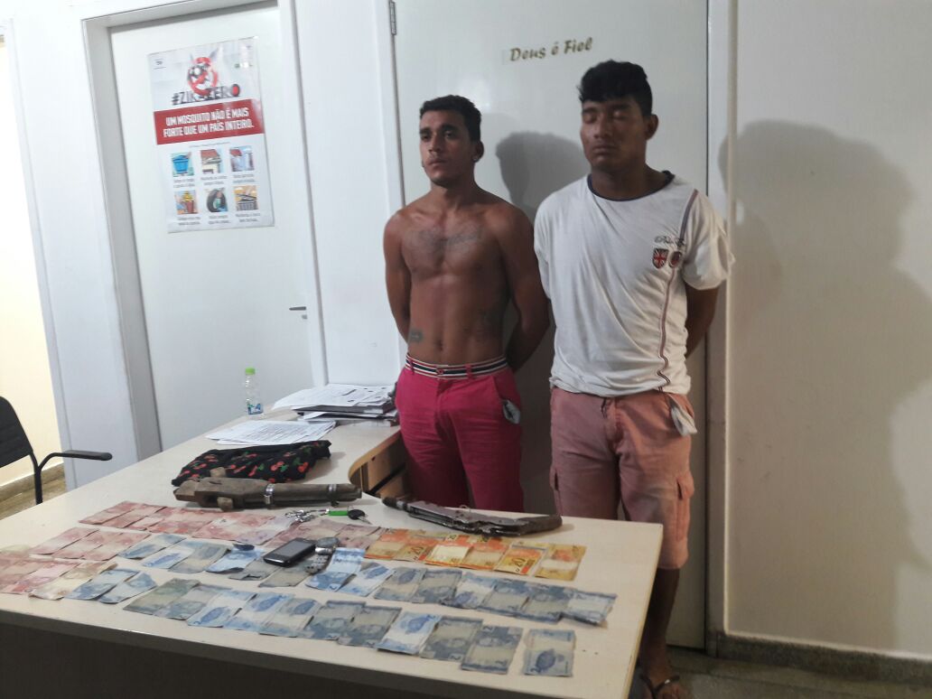 Dupla é presa suspeita de sequestrar e roubar trabalhador em Manaus