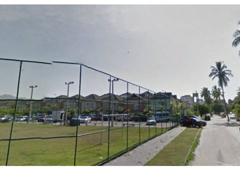 Quatro pessoas são mortas a tiros, entre elas uma grávida de oito meses 